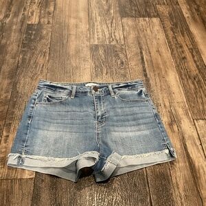 NWOT, Copper Key Rolled Cuff Frayed Hem Denim Shorts, Size 9